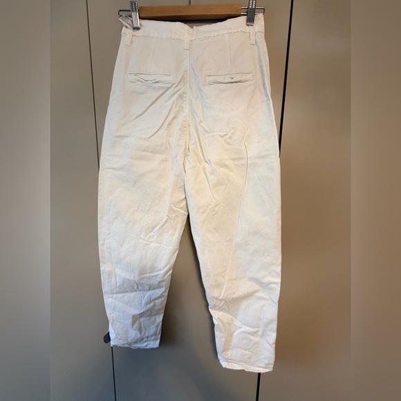 Levi's Cream High-Rise Chino Pants - Picture 3 of 3